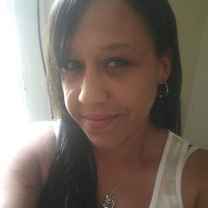 Meet your Posher, Cassandra